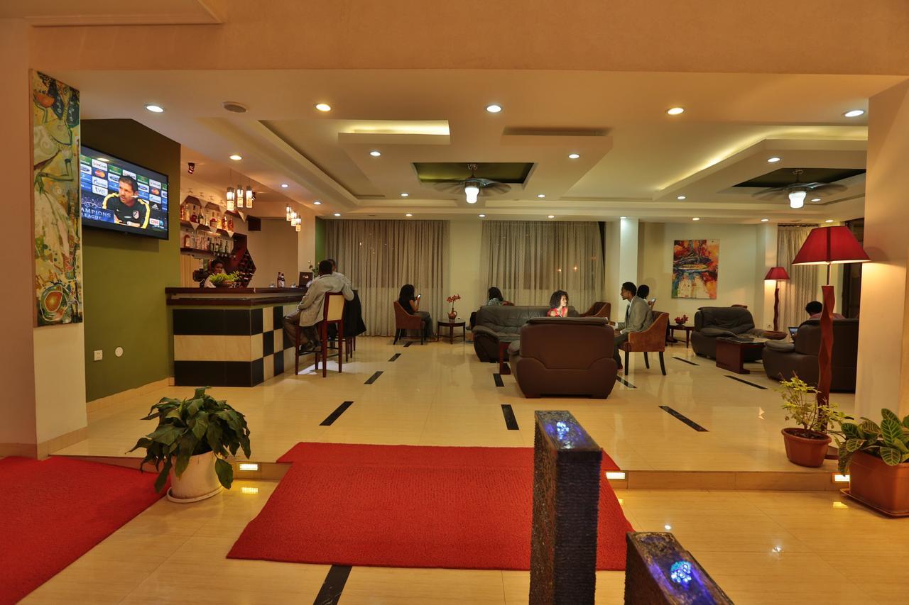 Rahnile Hotel Bahir Dar Ngoại thất bức ảnh